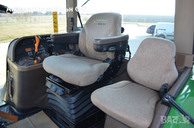 Трактор John Deere 7820 , снимка 10 - Селскостопанска техника - 51838413