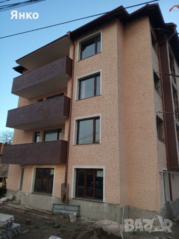 Продавам 3стаен ап. в гр.Карлово, снимка 1 - Aпартаменти - 29123258