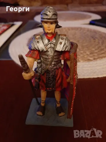 Фигура римски легионер