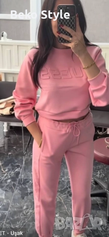 Дамски екип Guess, снимка 3 - Спортни екипи - 52182395