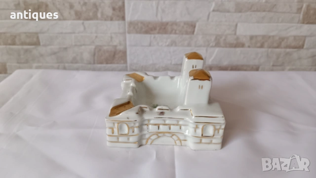 Порцеланов пепелник - Баба Вида - Завод Сталин Видин - 1960г, снимка 6 - Антикварни и старинни предмети - 53069533