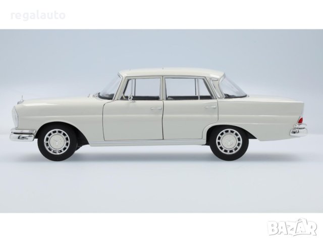 B66041218,умален модел die-cast Mercedes-Benz 220 S,W111(1959-1965),1:18, снимка 2 - Колекции - 43472806