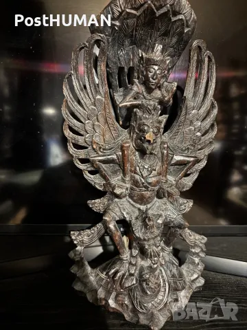 Статуетка Вишну върху Гаруда - дърворезба