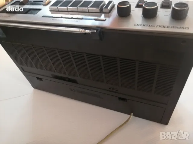 Loewe Aristona 8694 радио касетофон , снимка 2 - Радиокасетофони, транзистори - 47819145