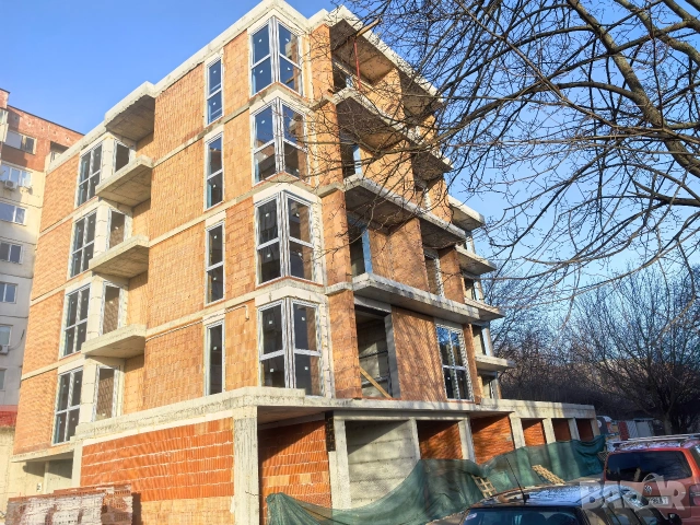 Двустаен тухлен апартамент в Плевен квартал Дружба 1 , снимка 17 - Апартаменти - 52225851