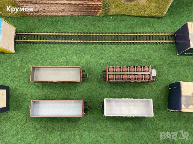 Вагон товарен 2-осен Пико HO 1:87 влак ЖП модел, снимка 2 - Колекции - 52979369