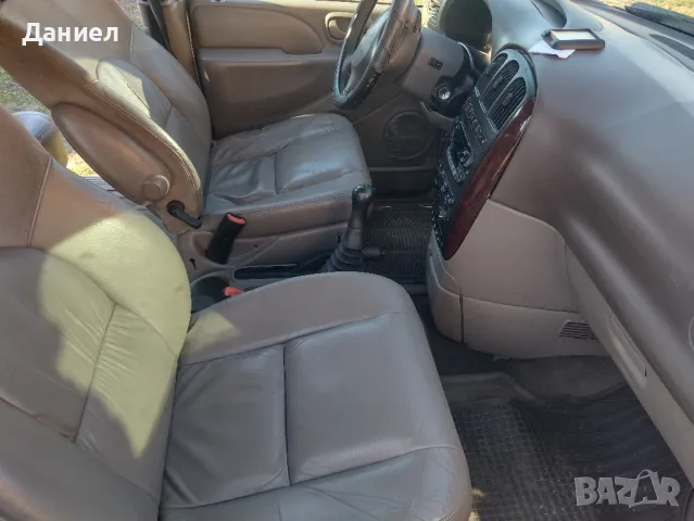 крайслер Вояджер на части, снимка 10 - Автомобили и джипове - 48835135