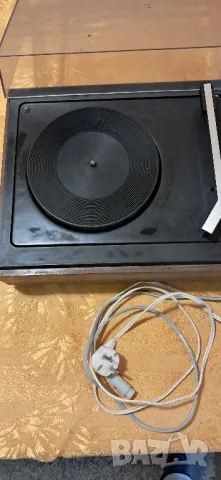 Ретро грамофон , снимка 14 - Антикварни и старинни предмети - 50227535