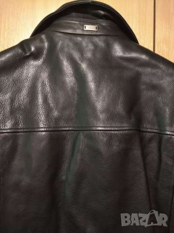 Кожена шуба Hugo BOSS , снимка 3 - Якета - 39149977