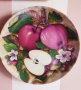 Декоративна чиния с ябълки, снимка 1