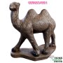 Градинска фигура за декорация камила от бетон
