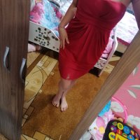 Уникална червена рокля , снимка 2 - Рокли - 40274381