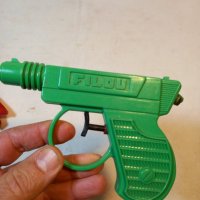Стара играчка от соца воден пистолет , снимка 6 - Колекции - 39885957