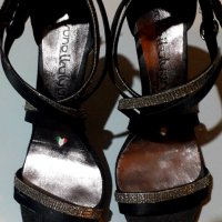 Дамски обувки, снимка 2 - Дамски обувки на ток - 38777301