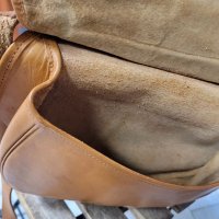 Естествена кожа чанта, през рамо, ефектна!!, снимка 7 - Чанти - 37562444