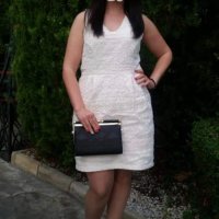 Елегантна бяла рокля H&M, снимка 1 - Рокли - 39890929