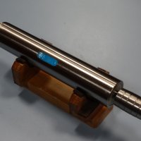 Шпиндел за шлайф Ф 60mm, снимка 1 - Резервни части за машини - 27388589