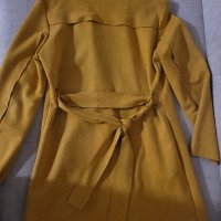 Дамско палто в цвят горчица, снимка 2 - Палта, манта - 44019999