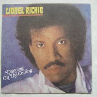 ВТА 12111 - Lionel Richie – Dancing On The Ceiling, снимка 1 - Грамофонни плочи - 34956520