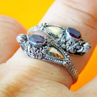 стар дамски сребърен пръстен, стар османски сребърен пръстен с орнаменти, рубини и позлата, турски, снимка 3 - Пръстени - 37692193