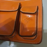 Италианска  чанта Versache Vera pelle(истинска  кожа), снимка 18 - Чанти - 39703355