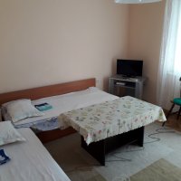 Нощувки в четиристаен апартамент в центъра на Варна на Генерали, снимка 1 - Почивки на море - 28908376