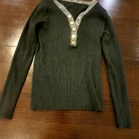 на тази цена един от пуловерите, снимка 2 - Блузи с дълъг ръкав и пуловери - 44846788
