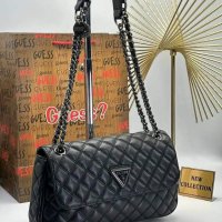 Луксозна чанта Guess кодIM212, снимка 1 - Чанти - 36796750