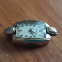 Стар дамски механичен часовник Longines, 1950-те г., снимка 3 - Колекции - 32352577