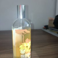 The Body Shop Madagascan Vanilla Flower Fragrance Mist [100 mL], снимка 1 - Дамски парфюми - 39208729