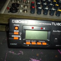 Boss TU80 tuner, снимка 1 - Китари - 44042600