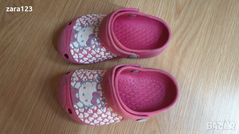 Гумени чехли тип crocs, Hello Kitty/ George, 25ти номер, снимка 1