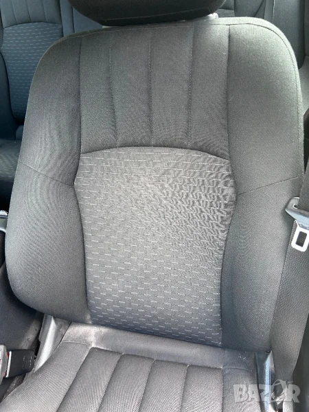 предни седалки мерцедес ц класа 203 фейслифт 2006 год, снимка 1