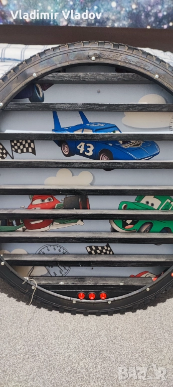 Поставка/етажерка Гума за колички , снимка 1