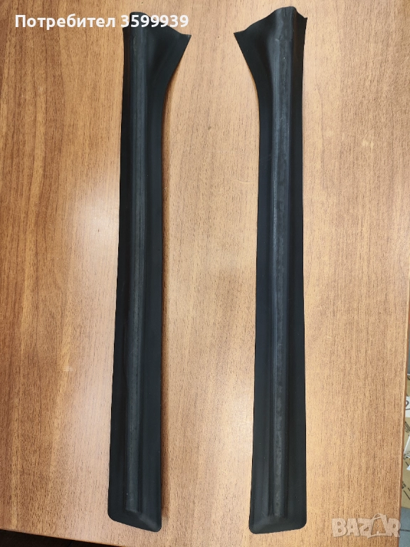 Гумено уплътнение колонка между вратите  Opel Zafira B , снимка 1