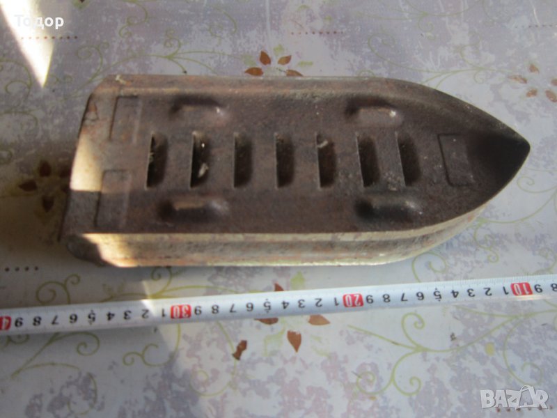 Метална поставка за ютия , снимка 1