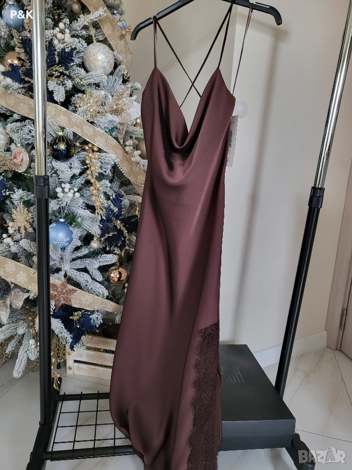 Дълга сатенена рокля с дантела, снимка 1