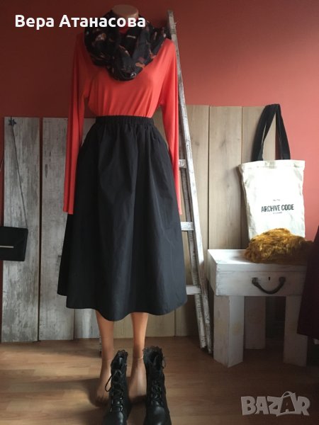 👢 H&M💃🏻 Красива, шушлякова пола с висока талия👜 миди дължина🤎, снимка 1