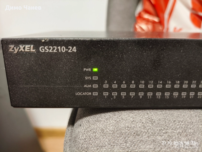 Суич ZyXEL Gigabit GS2210-24 Управляем, снимка 1