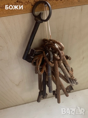 антикварни ключове от 19-ти век
