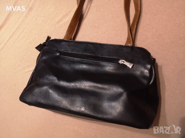 Нова чанта черно кафява кожена дамска за рамо среден размер, снимка 5 - Чанти - 36860152