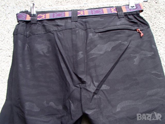 Продавам нов лек летен бързосъхнещ разтеглив мъжки/дамски панталон Fjall Raven черен камуфлаж, снимка 6 - Панталони - 28192593