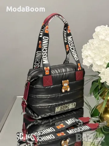 Moschino дамски чанти Различни цветове , снимка 7 - Чанти - 48489599