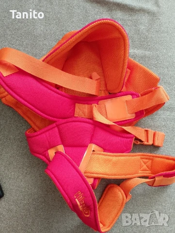 Ново кенгуру Chipolino , снимка 2 - Кенгура и ранички - 50662393