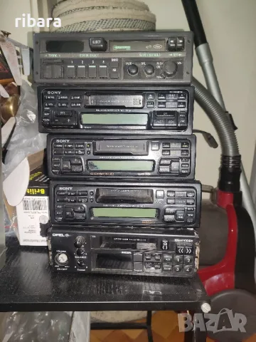 Касетофони за кола автокасетофони Sony blaupunk Aiwa 