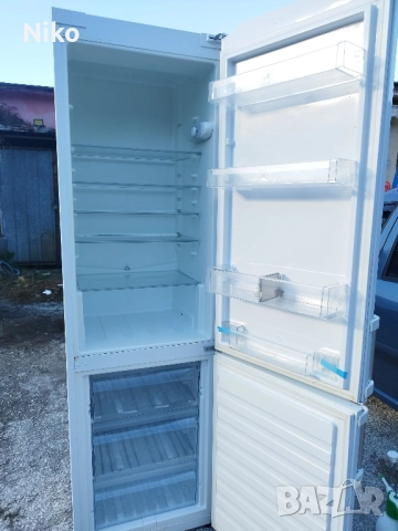 Хладилник с фризер Whirlpool , снимка 2 - Хладилници - 52220520