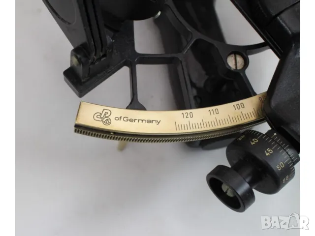 303 Корабен секстант от търговски кораб произведен в Германи. , снимка 2 - Антикварни и старинни предмети - 50104759