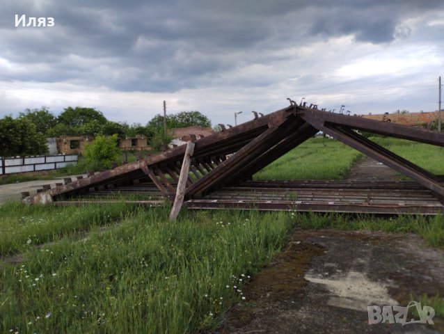 Метална конструкция  15 м 1000кв, снимка 8 - Селскостопанска техника - 43937284