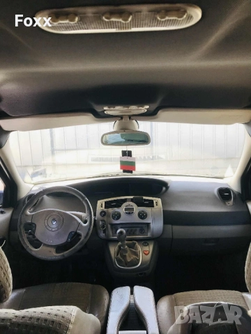 Renault Scenic 2, снимка 2 - Автомобили и джипове - 51870635