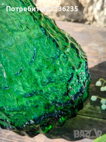 Ваза зелено стъкло, снимка 4 - Антикварни и старинни предмети - 50186149